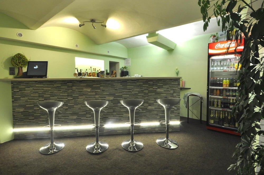 ברנו Hotel Pyramida מראה חיצוני תמונה